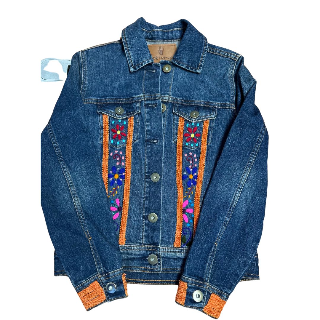 Chamarra con Calavera Bordada - CHICA