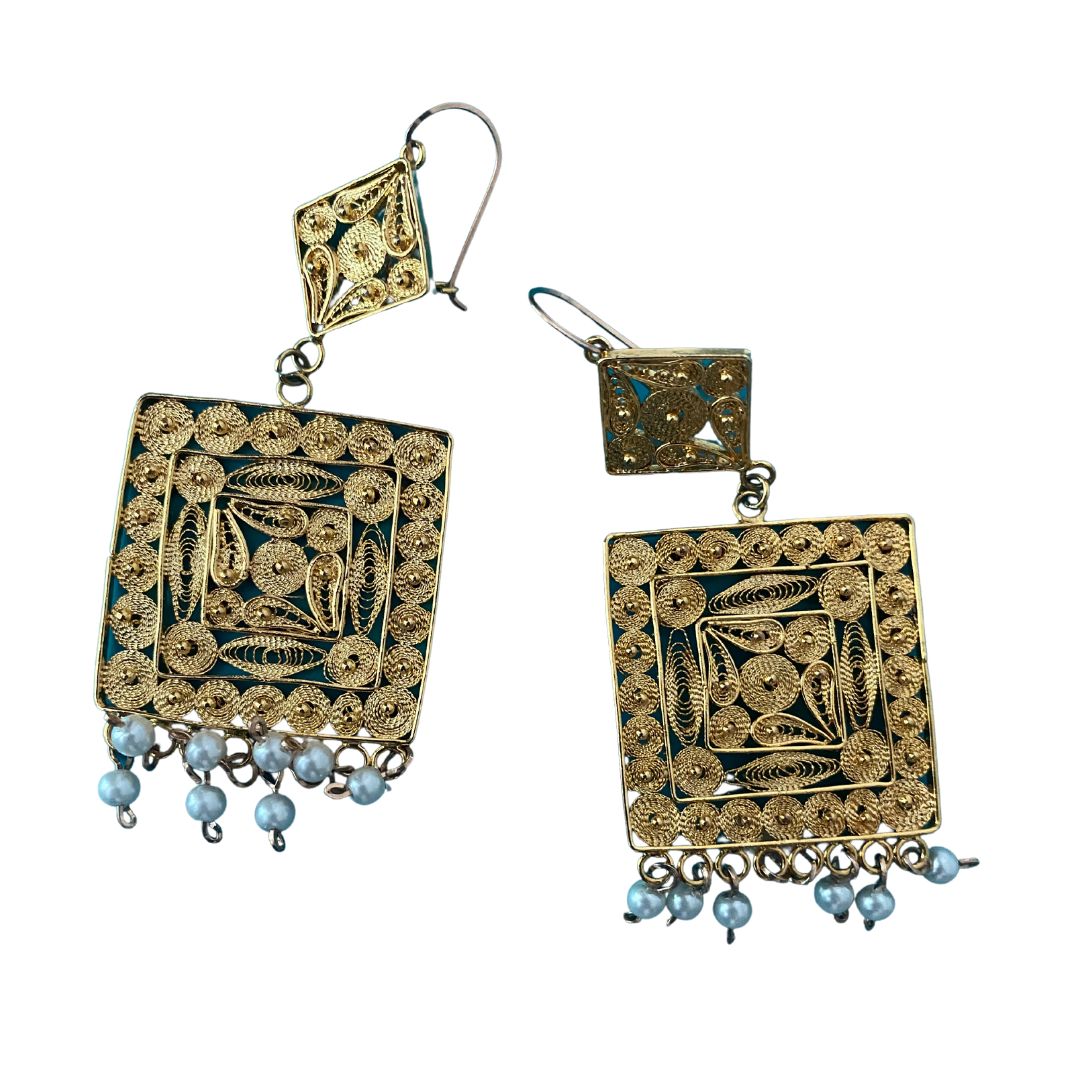 Pendientes de forma cuadrada de filigrana