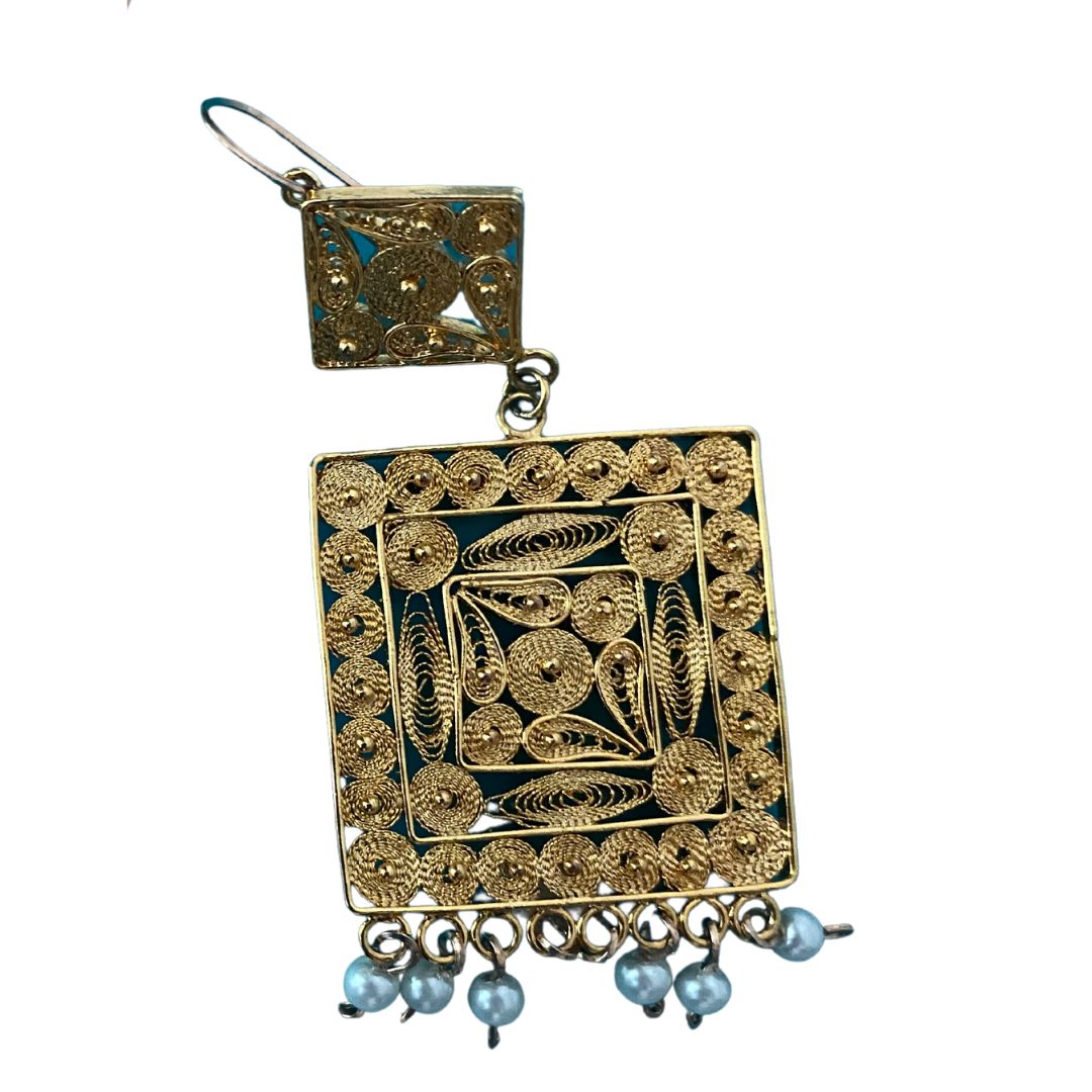 Pendientes de forma cuadrada de filigrana