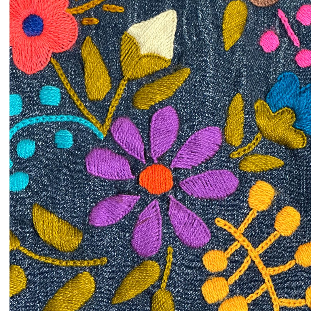 Chamarra flores artesanal Bordada con Pasamanería - EXTRA CHICA