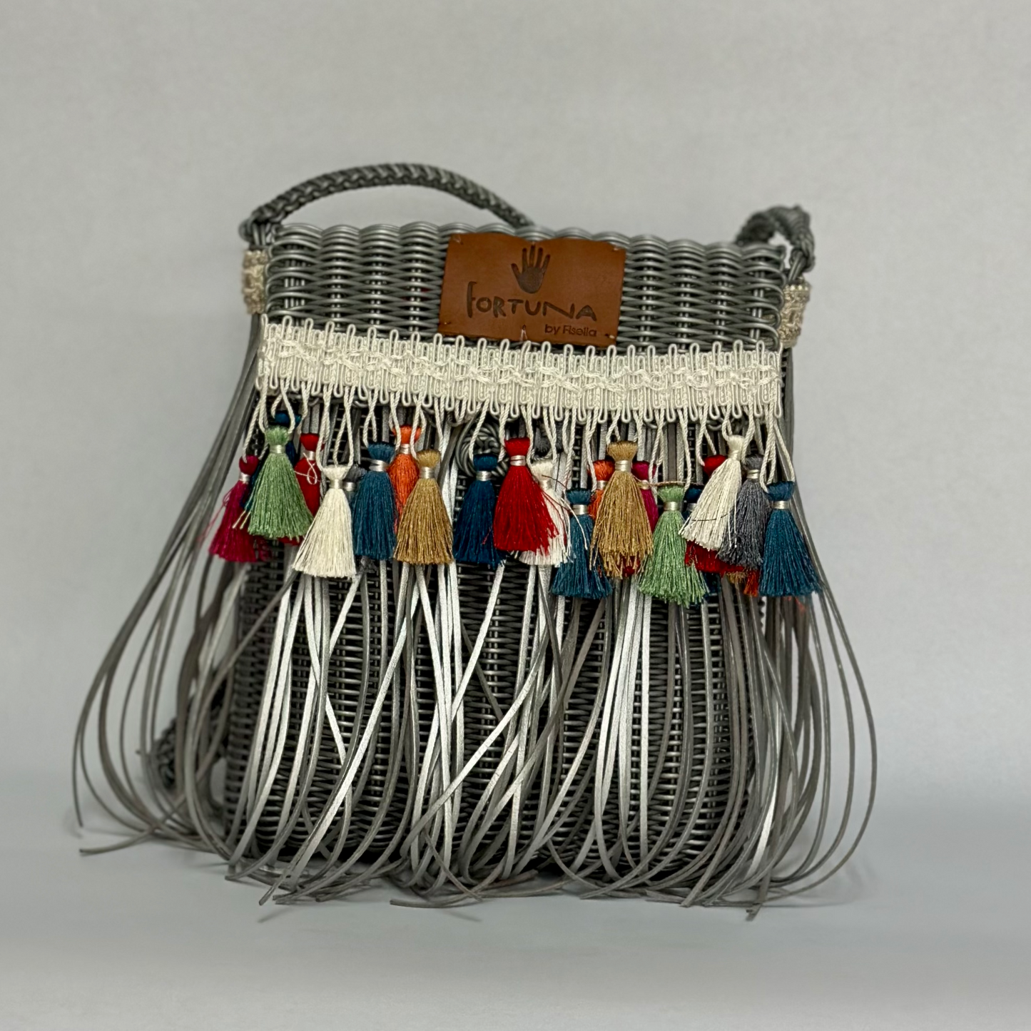 Bolsa Messenger color Plata Borlas de Colores