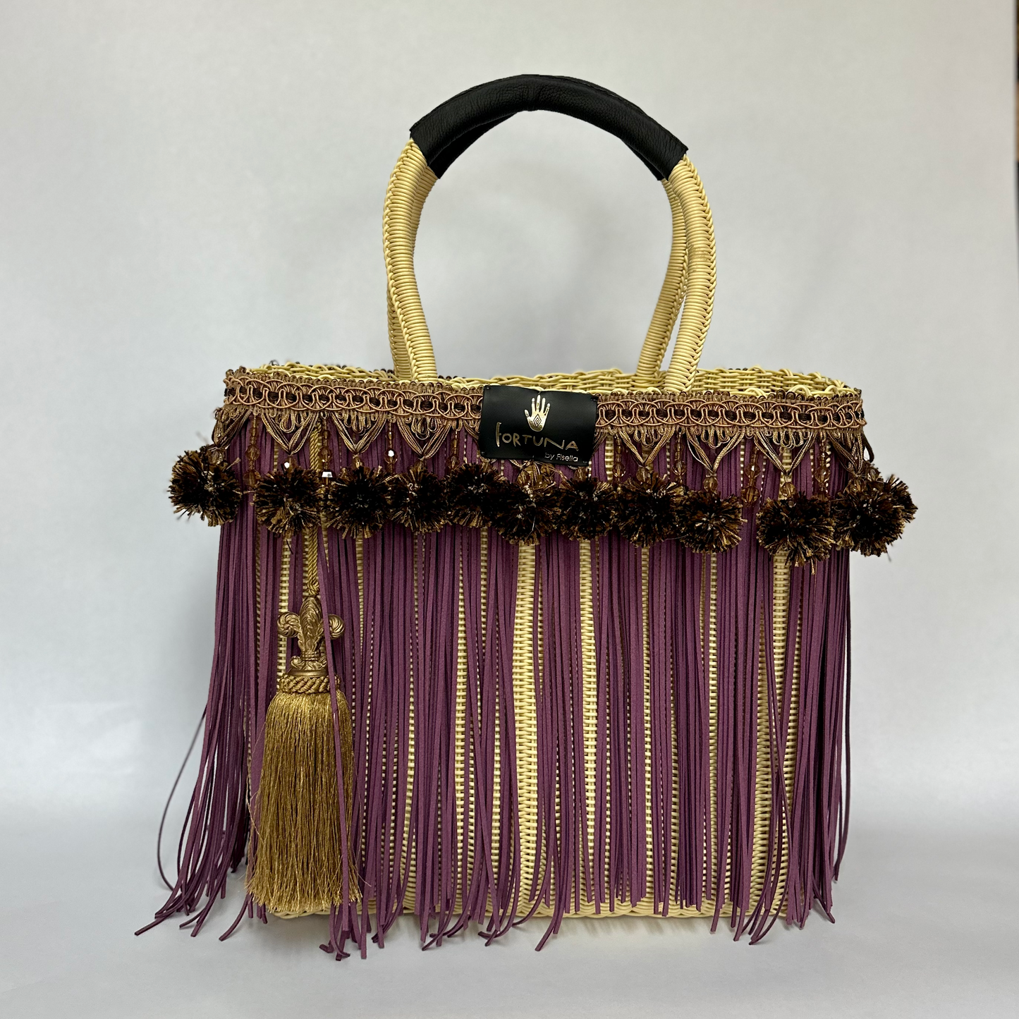 Bolsa Fringe Maxi Edición Limitada color crema flecos color Lila y pompones.
