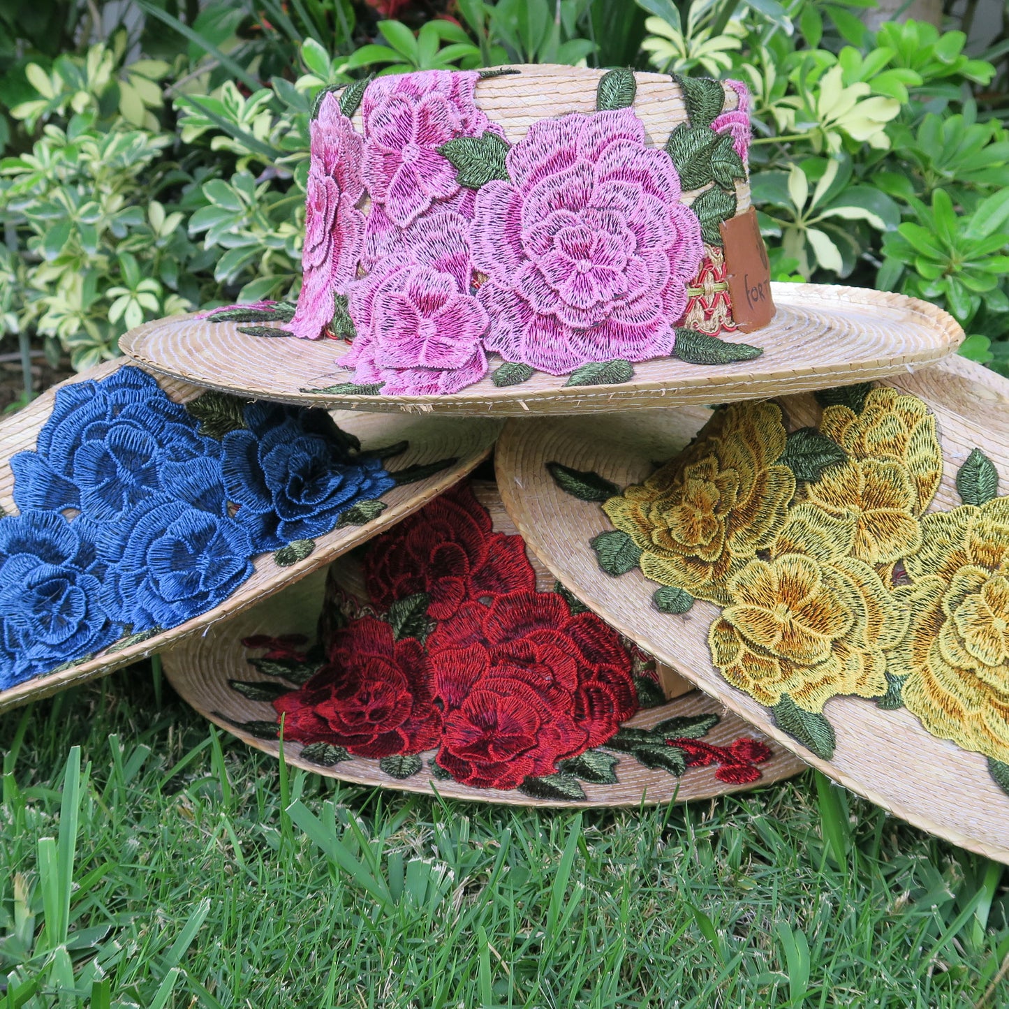 Sombrero de Playa Rosas