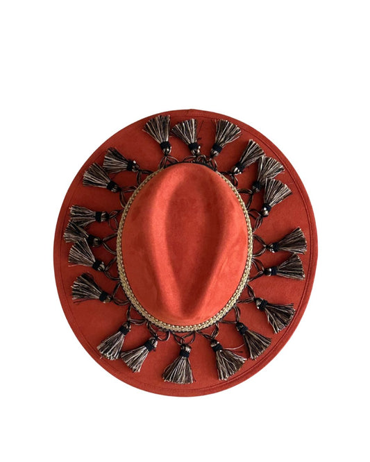 Sombrero Country Naranja Triple Toquilla Borlas Beige/Negras