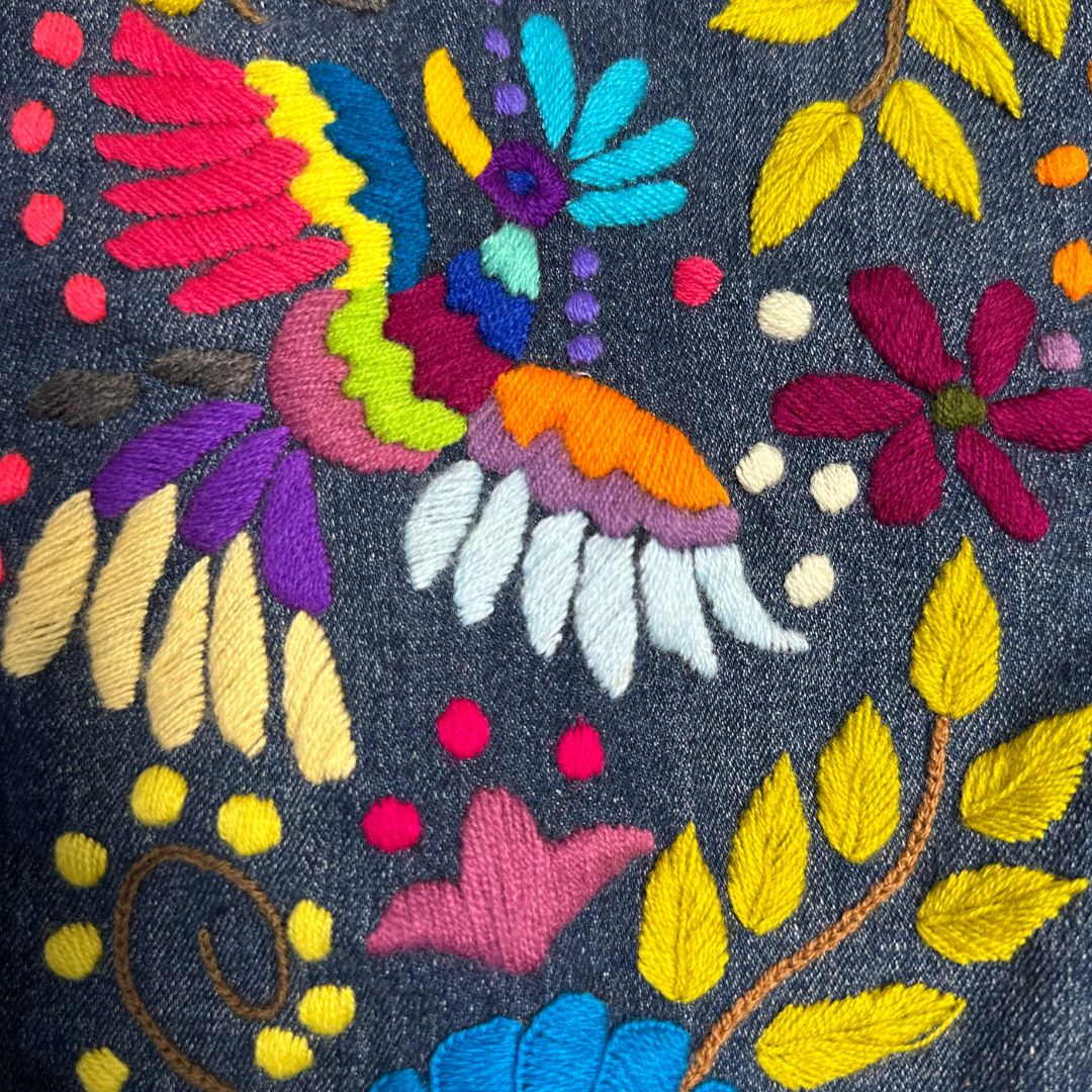Chamarra bordada con Pajaro Multicolor - CHICA