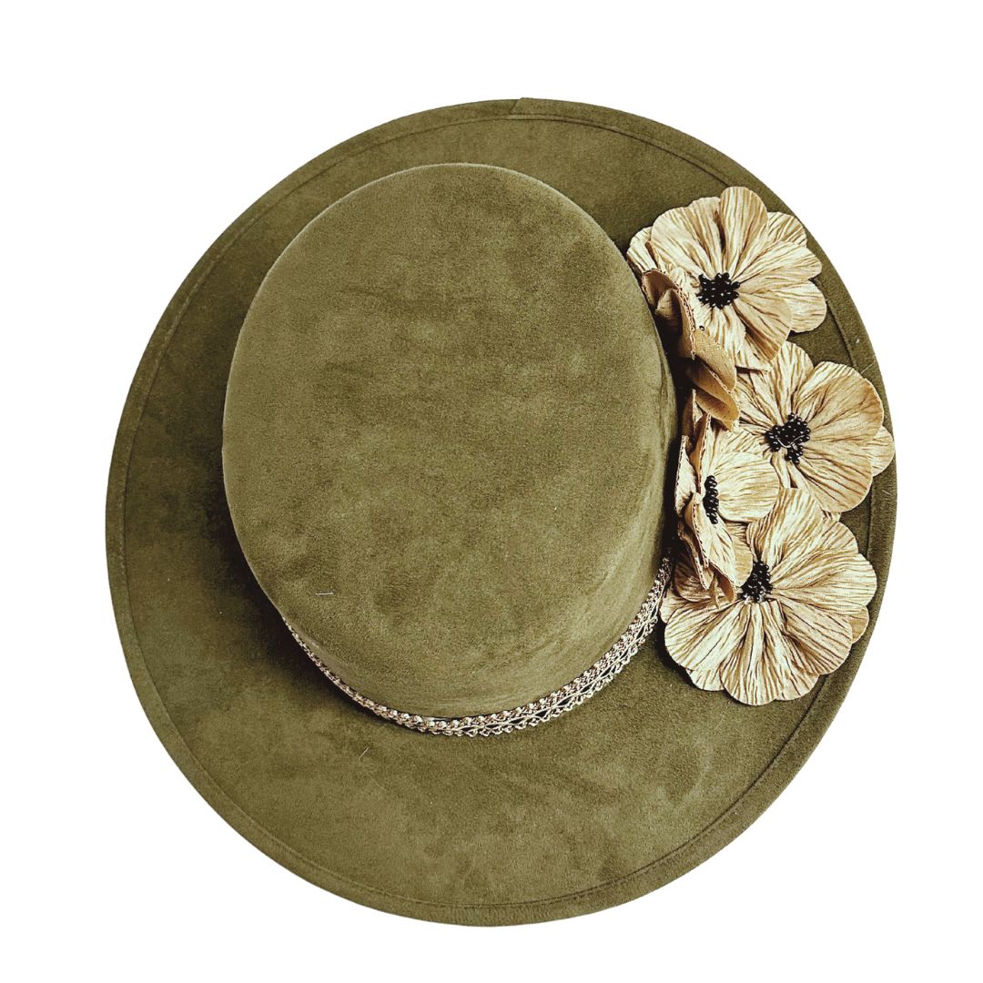 Sombrero cordobés verde con flores
