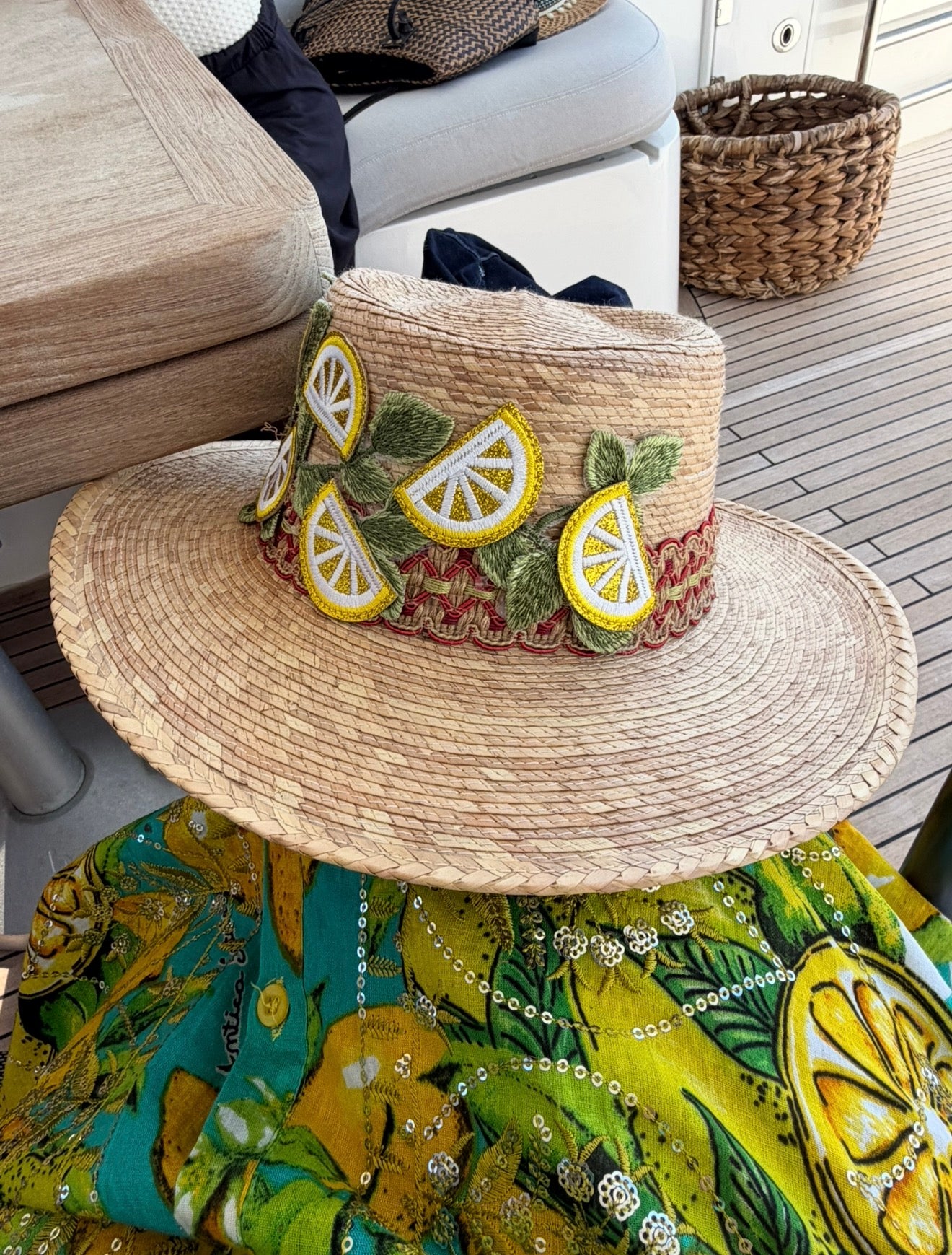 Sombrero con Palma LImones/Fortuna by Fisella