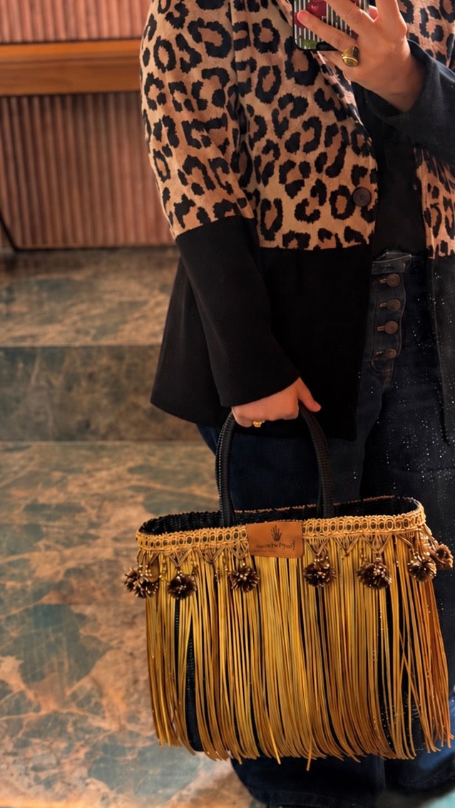 Bolsa  Fringe Negra Flecos Dorados/ Fortuna by Fisella